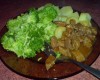 Gulasz wieprzowy z ziemniakami i brokułami