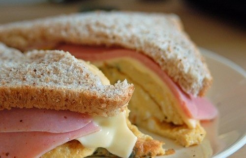 Sandwich z serem na ciepło