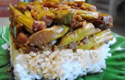 Zapiekanka z ryżu, pieczarek i szparagów