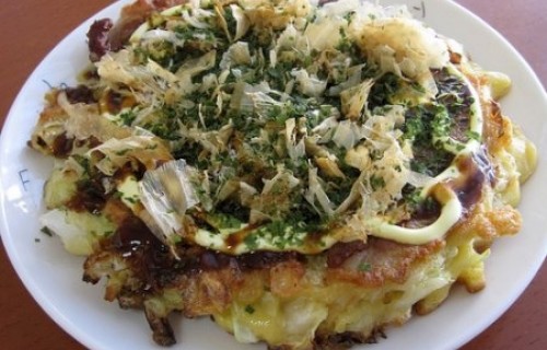 Okonomiyaki z łososiem