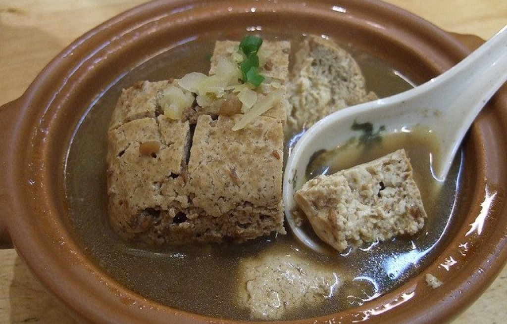 Tofu w bulionie