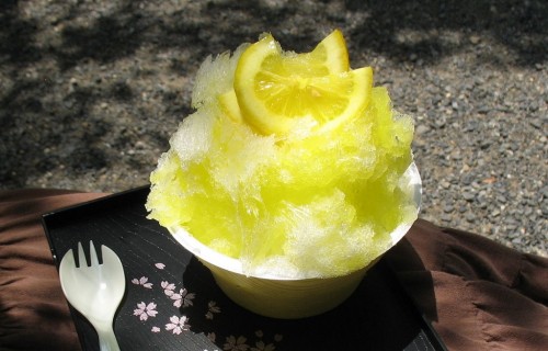 Cytrynowy kakigōri