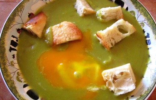 Zupa ziemniaczano-grochowa