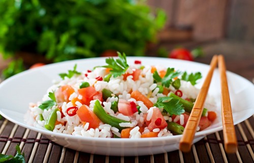 Ryż z warzywami i chili