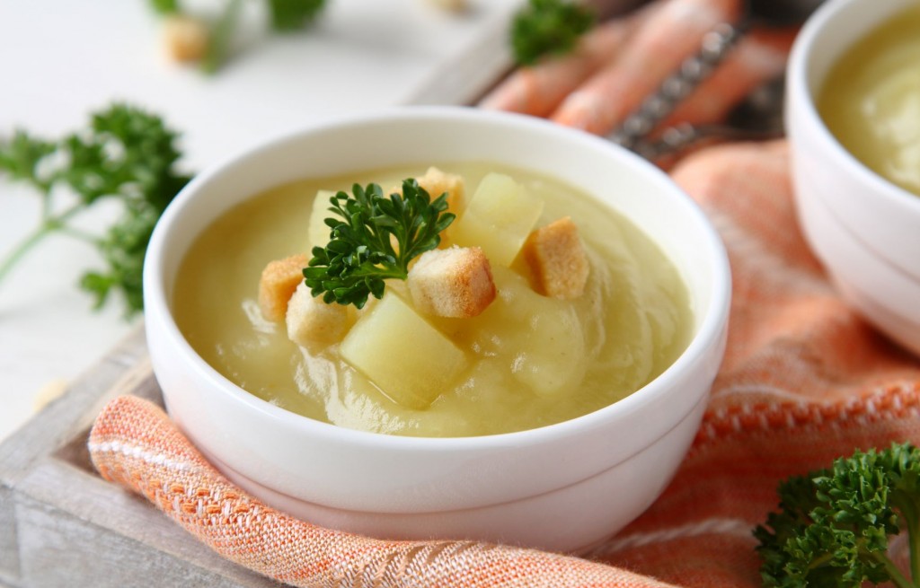 Zupa krem z ziemniaków z grzankami